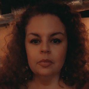 Meet your Posher, Pamela